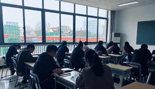 教学管理中教师资格证课程的考试辅导环节分析